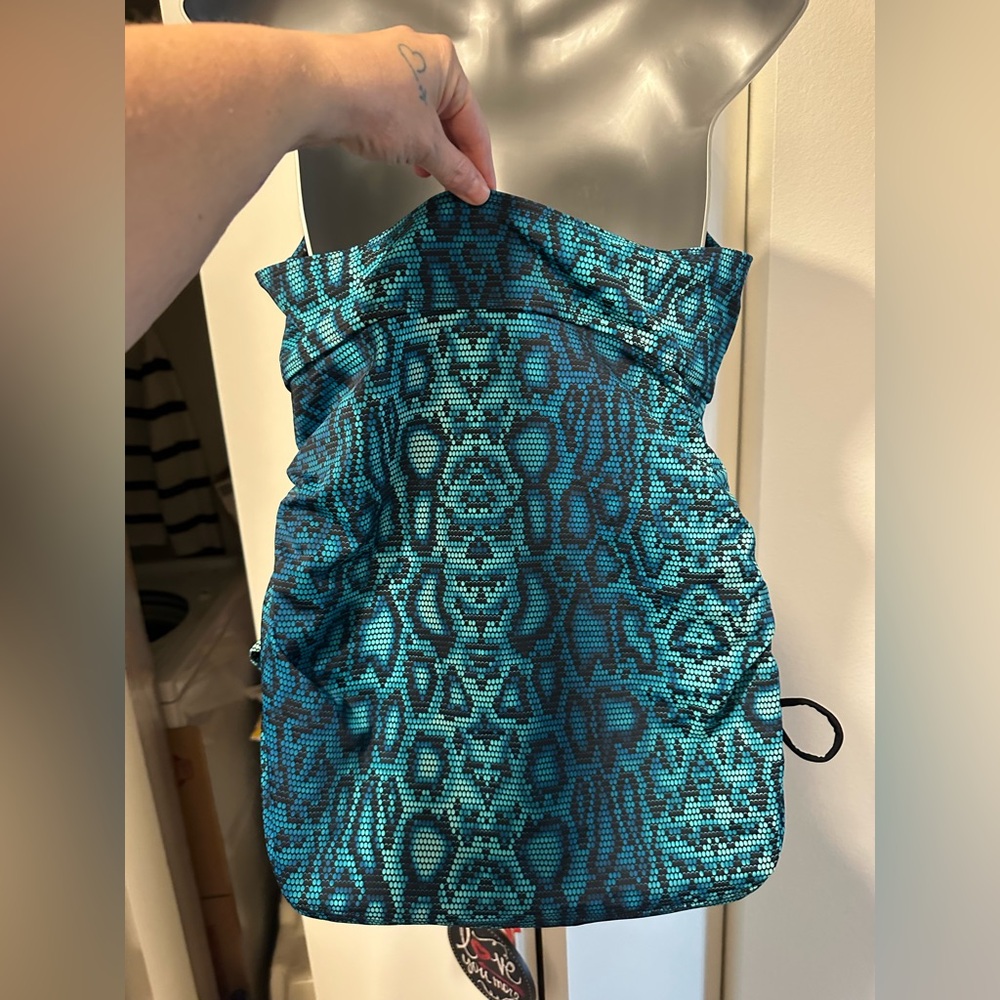 Swimsuits for All Size 20 Halter Swimsuit Top - Picture 9 of 11
